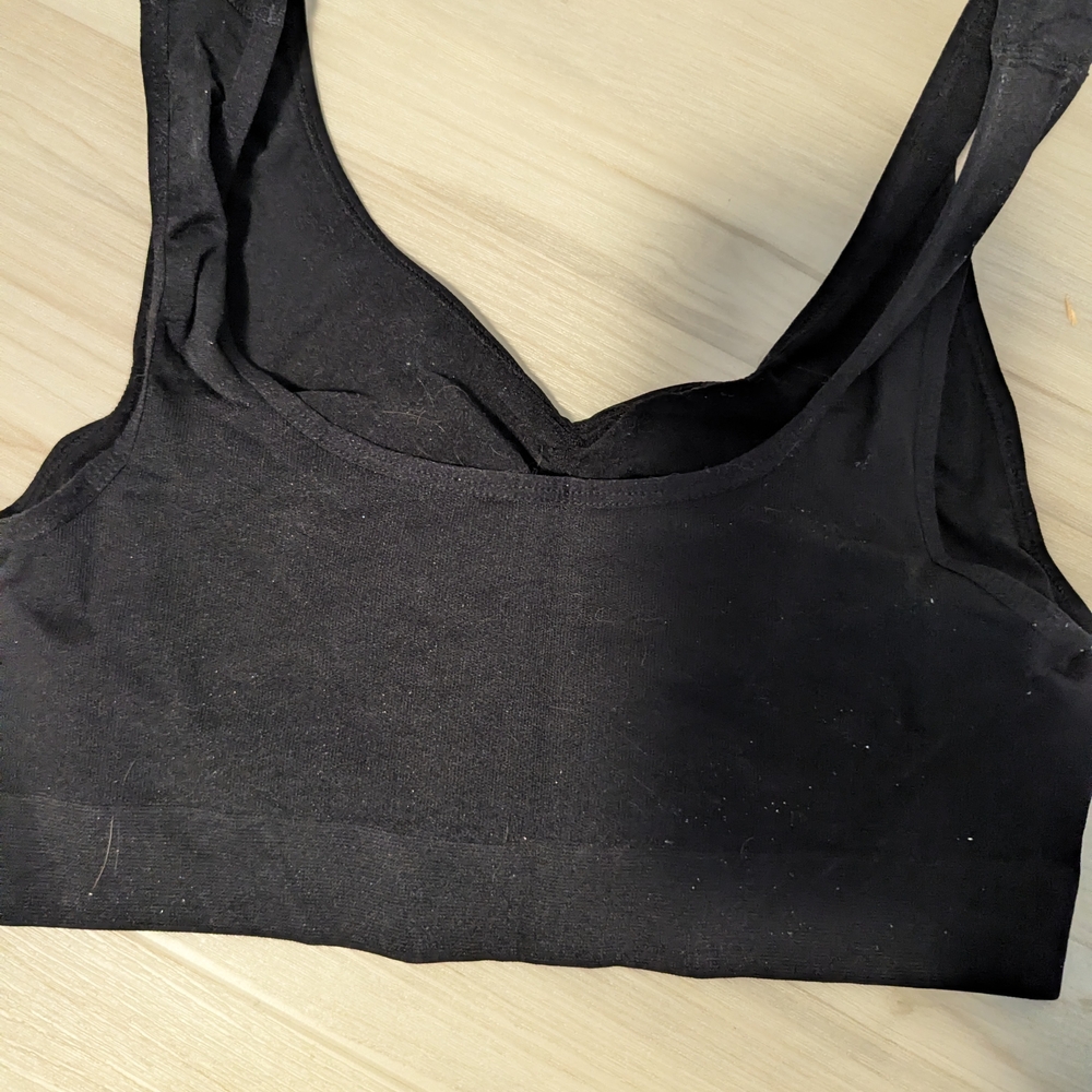 Everyday Seamless Black Supportive Bralette